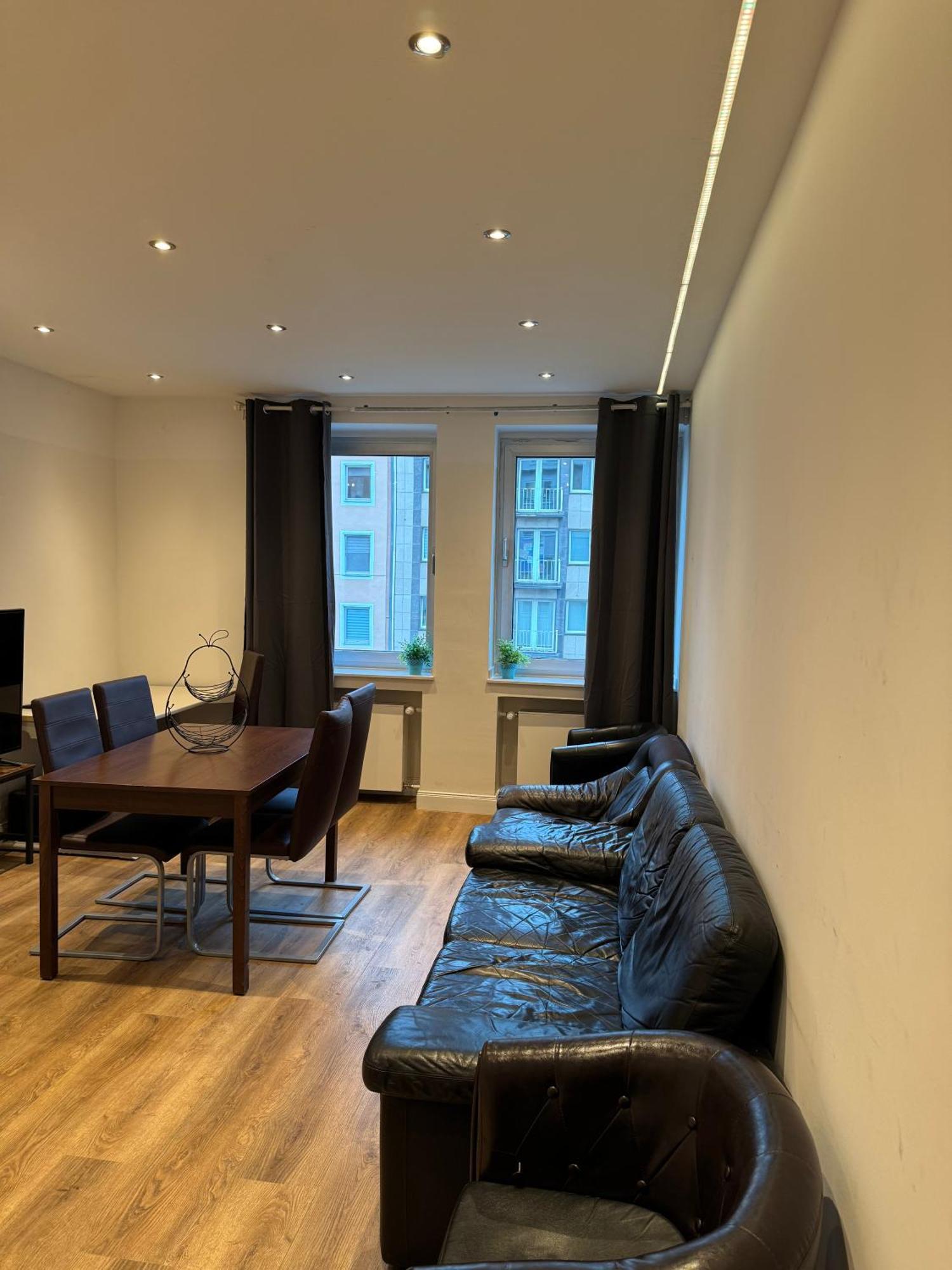 Graf-Adolflux Apartment Дюселдорф Екстериор снимка