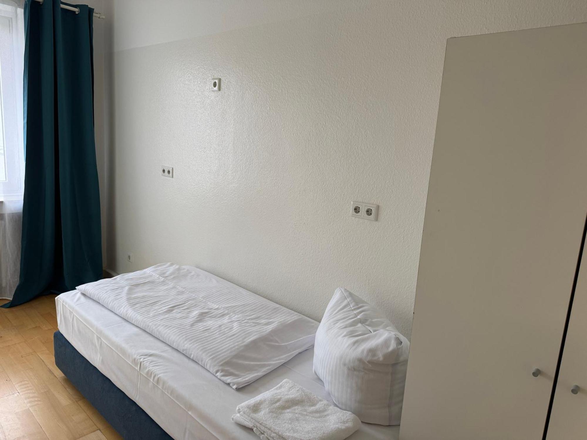 Graf-Adolflux Apartment Дюселдорф Екстериор снимка