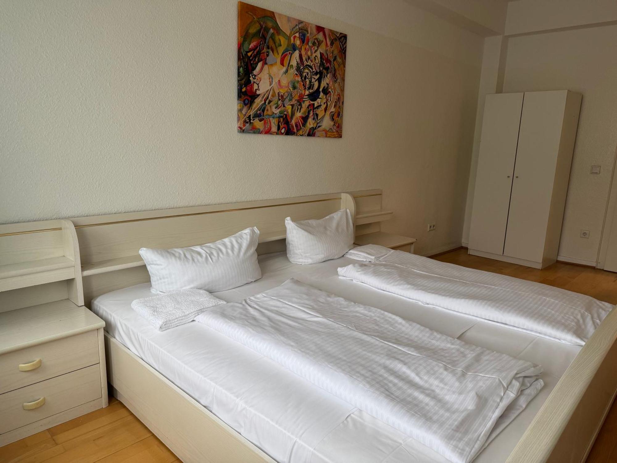 Graf-Adolflux Apartment Дюселдорф Екстериор снимка