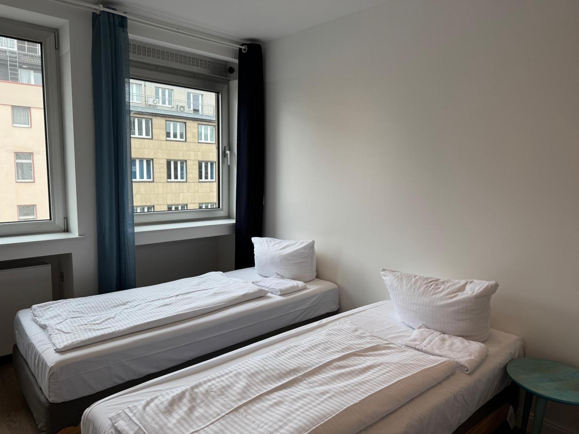 Graf-Adolflux Apartment Дюселдорф Екстериор снимка